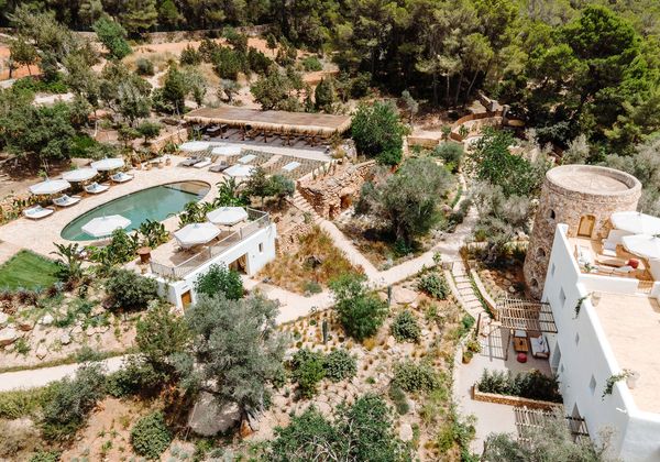 Finca de lujo con piscina exterior en Ibiza